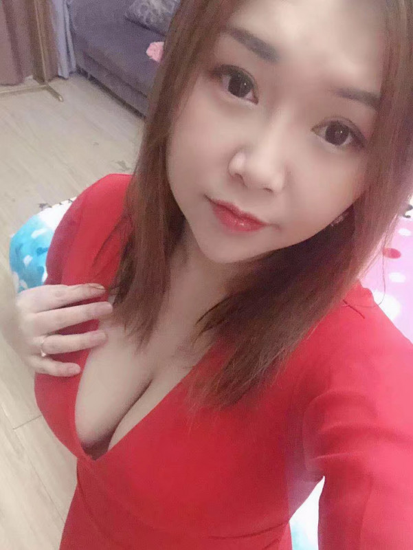 三里街的微胖熟女